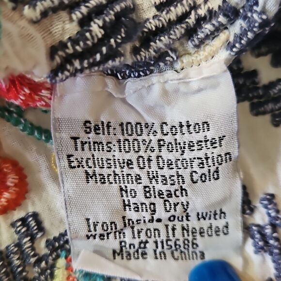 Johnny Was Embroidered White Floral Oversized Women's Top Size Medium - Picture 9 of 11